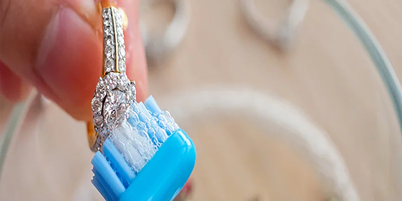 What Is The Best Home Remedy For Cleaning Diamonds?