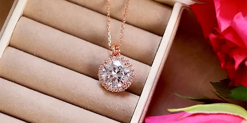 Ultimate Diamond Necklace Buying Guide