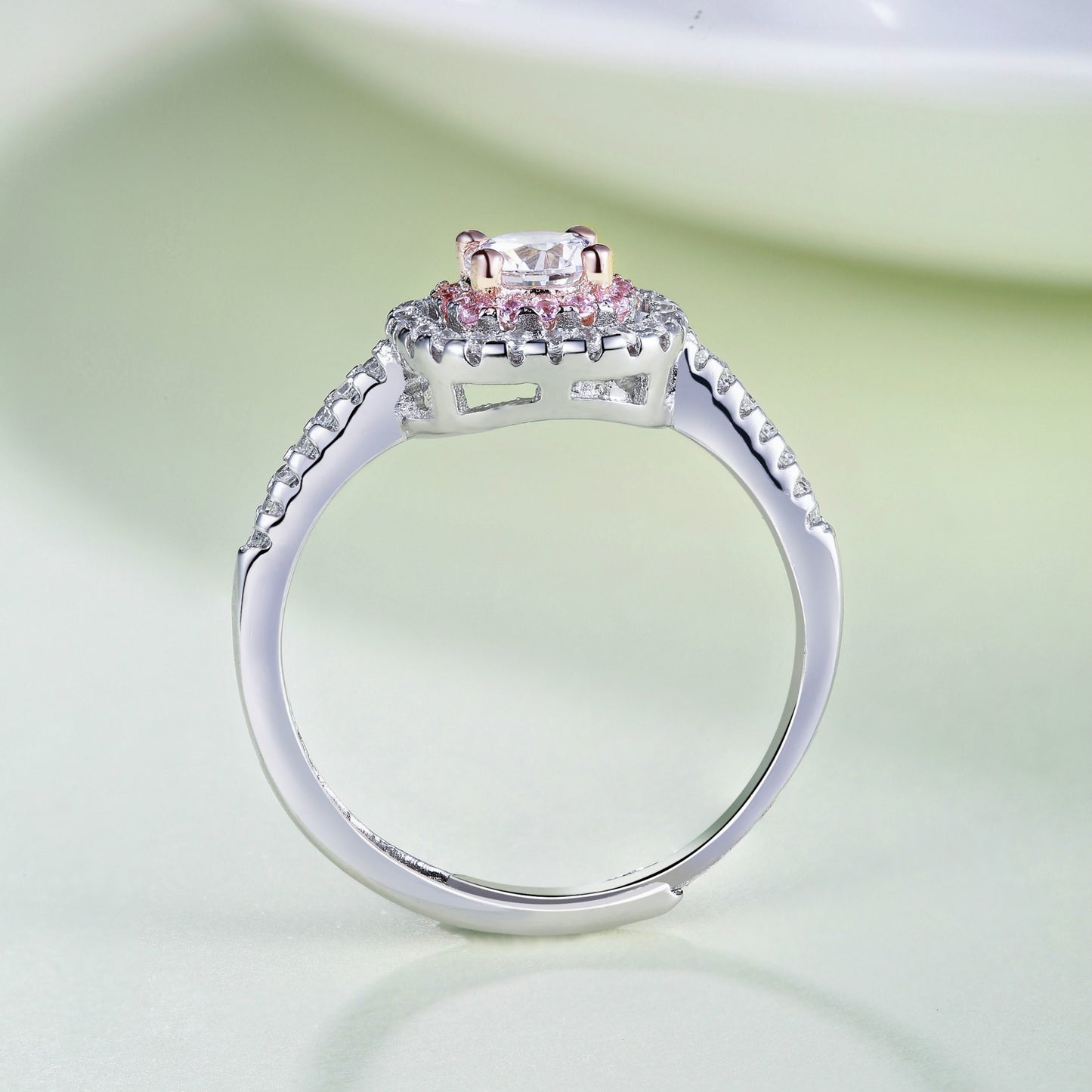 Split Shoulder Flower Petal Setting Style Solitaire Diamond Engagement Ring